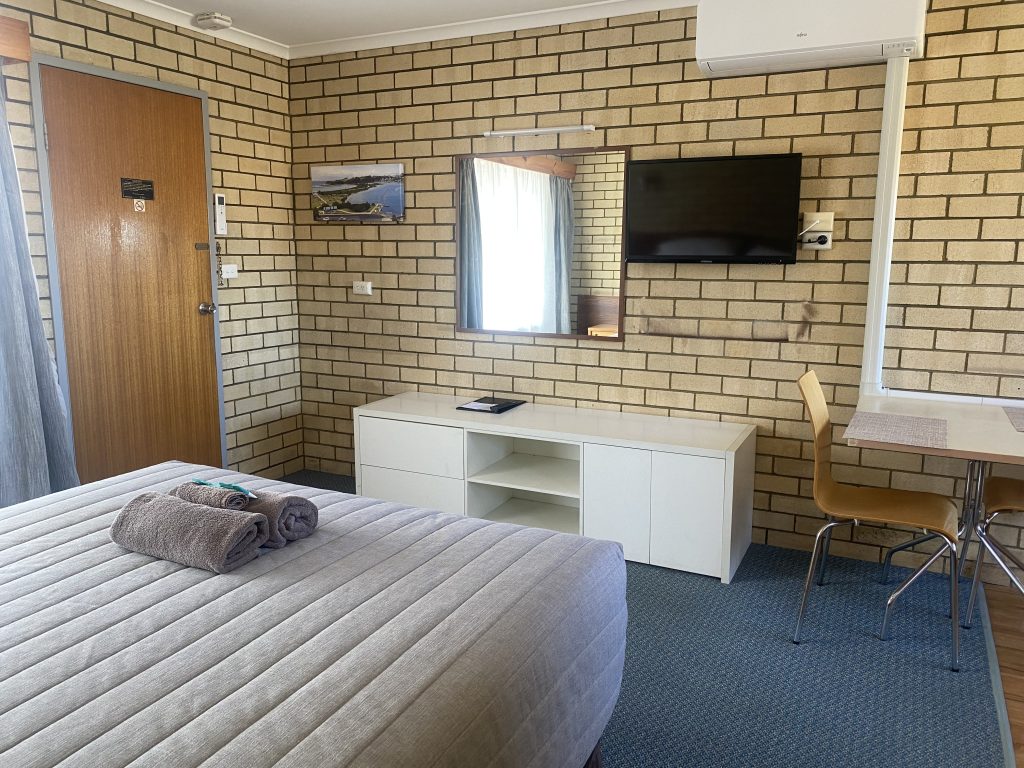 Holiday Accommodation Narooma Budget Room